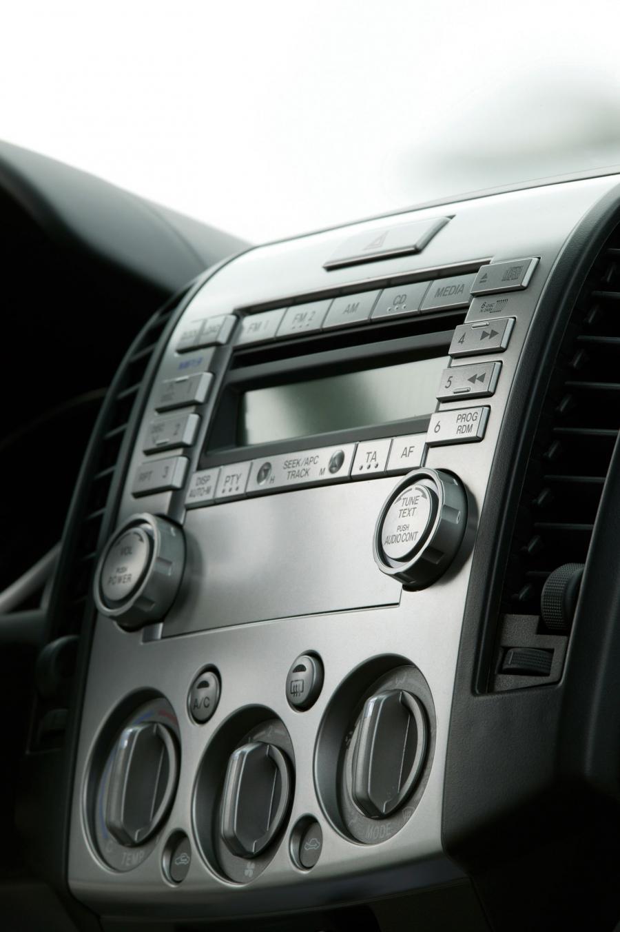  Mazda BT-50 2006 года  (фото 77 из 98)